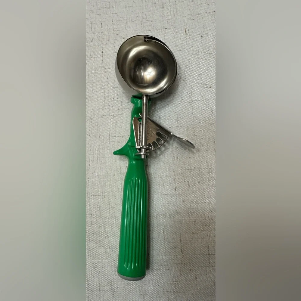 Green Disher - Size 12